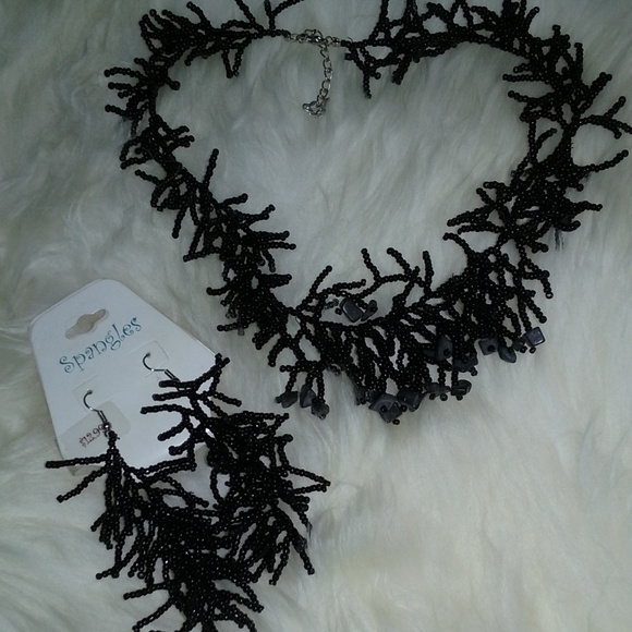 Spangles Jewelry - SPANGLES necklace/earring set, NWOT